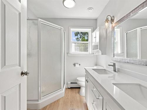 77 Holyrood Close, Fall River, NS 