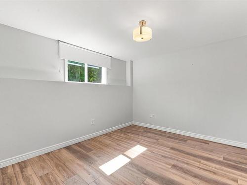 77 Holyrood Close, Fall River, NS 