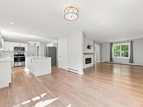 77 Holyrood Close, Fall River, NS 