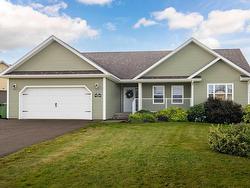 19 Kehough Court Cornwall, PE C0A 1H5