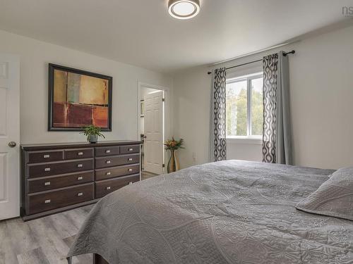 23 Dahlgren Crescent S, North Kingston, NS 