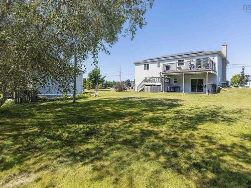 23 Dahlgren Crescent S, North Kingston, NS 