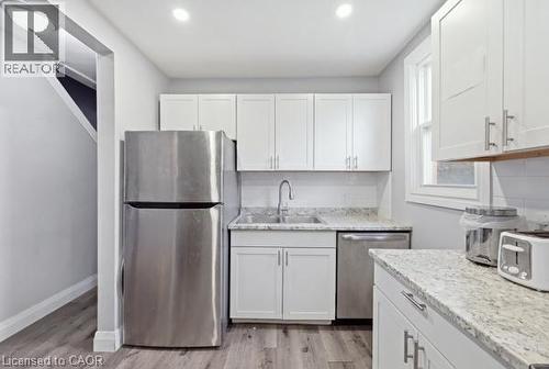84 Ewen Road, Hamilton, ON 