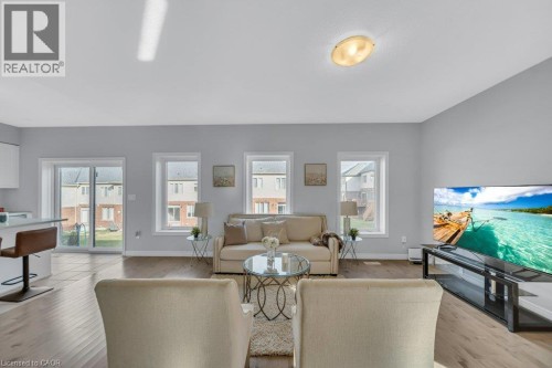 43 Sugar Trail, Kitchener, ON 