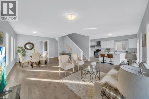 43 Sugar Trail, Kitchener, ON 