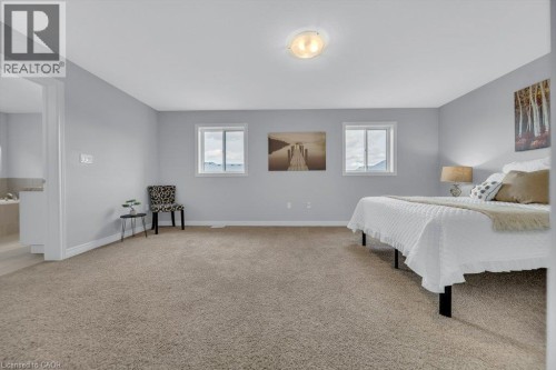 43 Sugar Trail, Kitchener, ON 