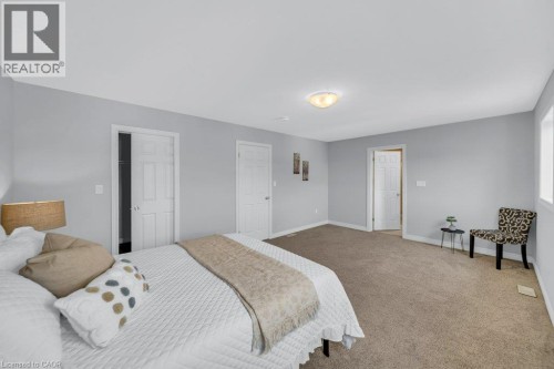 43 Sugar Trail, Kitchener, ON 