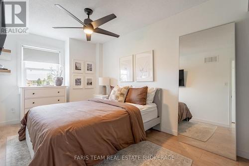 49 Cunningham Drive, Barrie, ON 