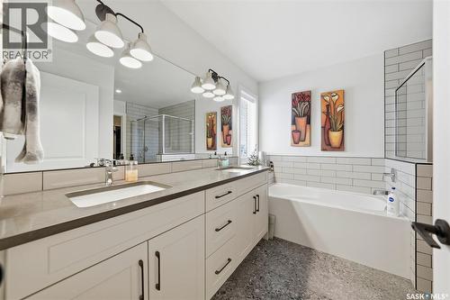 247 Prasad Manor, Saskatoon, SK 