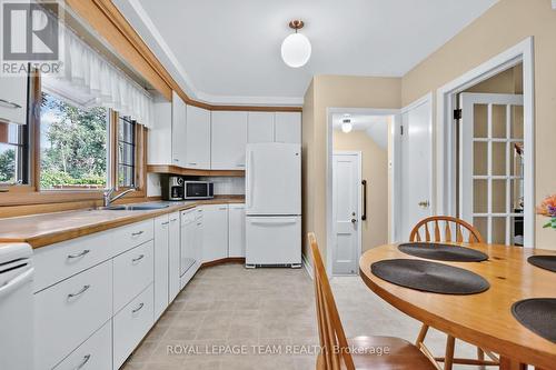 957 Winnington Avenue, Ottawa, ON 