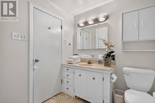 957 Winnington Avenue, Ottawa, ON 