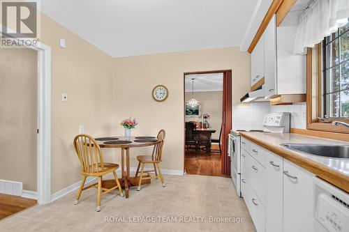 957 Winnington Avenue, Ottawa, ON 