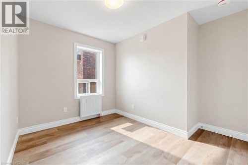 71 Sanford Avenue S, Hamilton, ON 