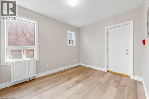 71 Sanford Avenue S, Hamilton, ON 
