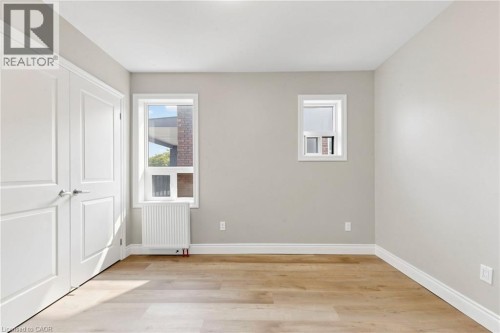 71 Sanford Avenue S, Hamilton, ON 