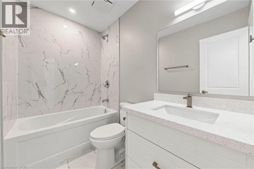 71 Sanford Avenue S, Hamilton, ON 