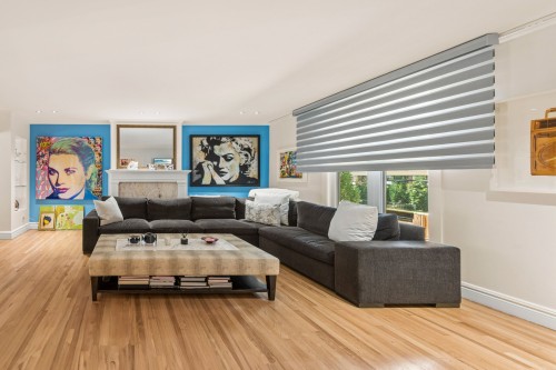 Living Room - 378 Av. Olivier, Westmount, QC 
