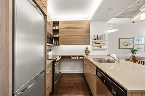 Cuisine - 417-3810 Rue St-Antoine O., Montréal (Le Sud-Ouest), QC 