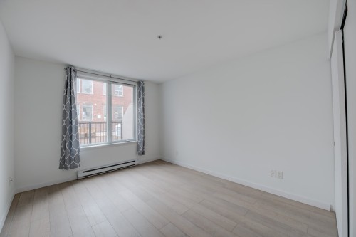 Bedroom - 219-1950 Rue De Champlain, Montréal (Ville-Marie), QC 