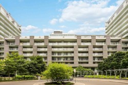 W311-565 Wilson Avenue  Toronto, ON M3H 0C6
