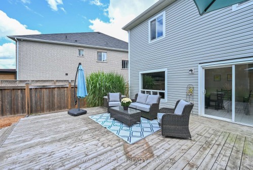 769 Halbert Drive, Shelburne, ON 