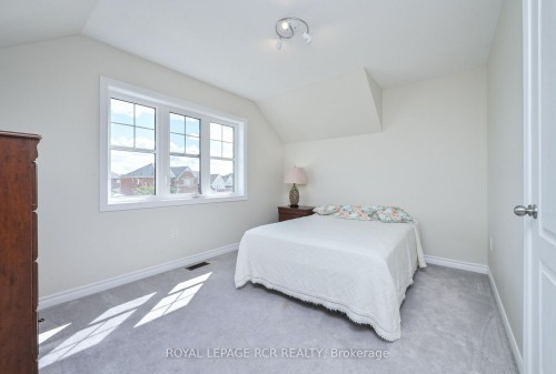 769 Halbert Drive, Shelburne, ON 