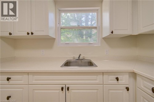 150 Westcourt Place, Waterloo, ON 