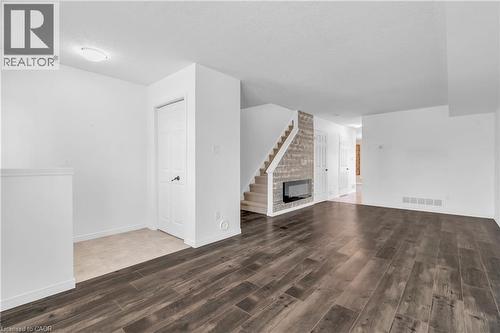 50 HOWE Drive Unit# 19B , Kitchener, Ontario N2E 0A2 3