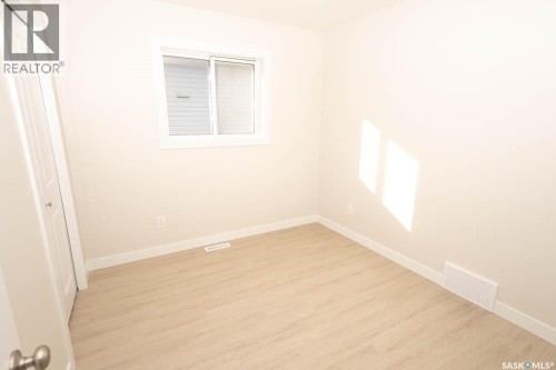 606 Yuel Crescent, Saskatoon, SK 