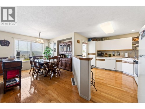 2022 Pacific Way Unit# 8, Kamloops, BC 