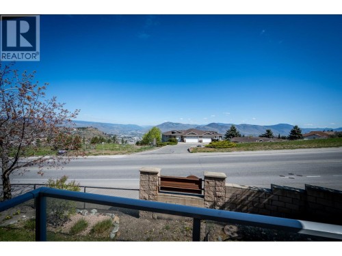 2022 Pacific Way Unit# 8, Kamloops, BC 
