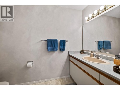 2022 Pacific Way Unit# 8, Kamloops, BC 