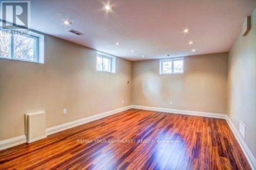 BASEMENT 2 - 10 TINDER CRESCENT , Toronto, Ontario M4A 1L3 3