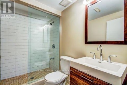 BASEMENT 2 - 10 TINDER CRESCENT , Toronto, Ontario M4A 1L3 4