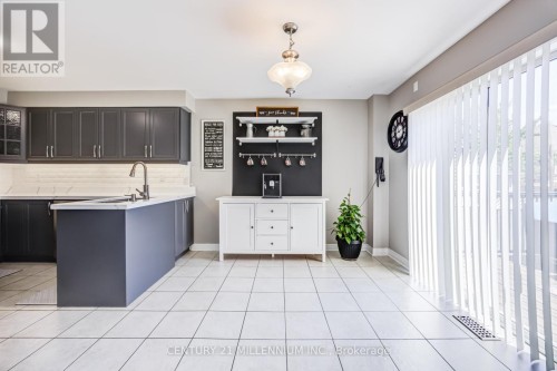 7 Bramoak Crescent, Brampton, ON 