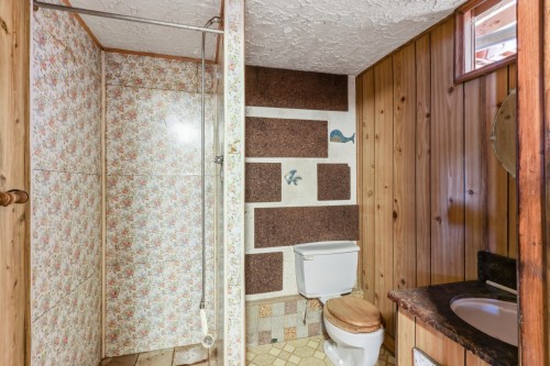 Salle de bains - 212 Boul. Maple, Châteauguay, QC 