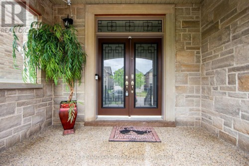 21 Rolling Rock Way, Brampton, ON 