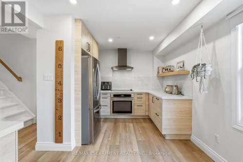 33 - 3 Burdock Lane, Hamilton, ON 