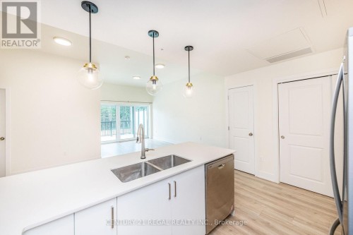 UNIT 205 - 121 MARY STREET  Clearview, ON L0M 1G0