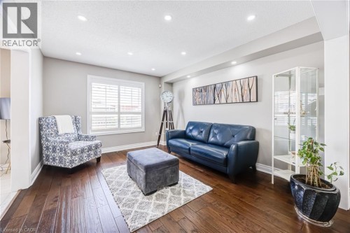 7 Bramoak Crescent, Brampton, ON 