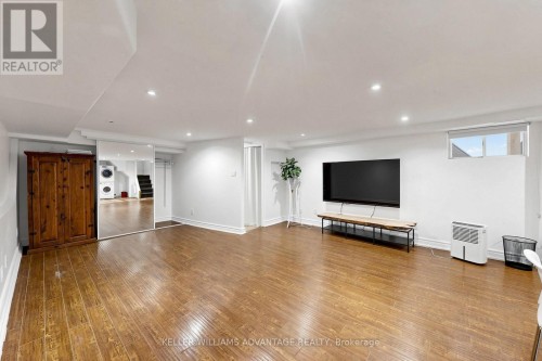 BASEMENT - 4 EDGEWOOD AVENUE , Toronto, Ontario M4L 3G7 4