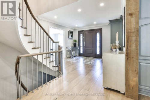 807 Indian Road, Mississauga, ON 