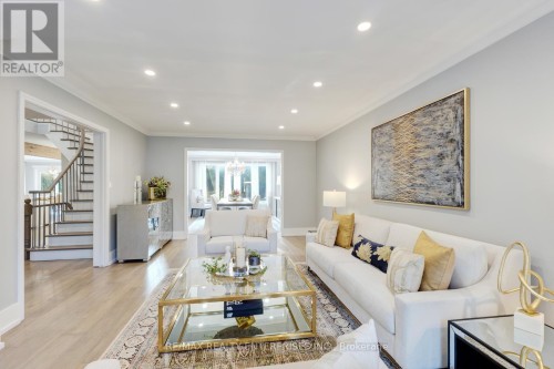 807 Indian Road, Mississauga, ON 