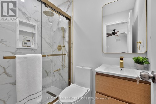807 Indian Road, Mississauga, ON 