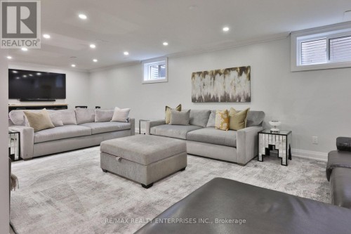 807 Indian Road, Mississauga, ON 