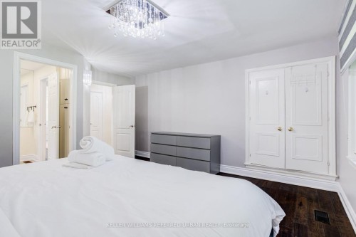 876 Parkland Avenue, Mississauga, ON 