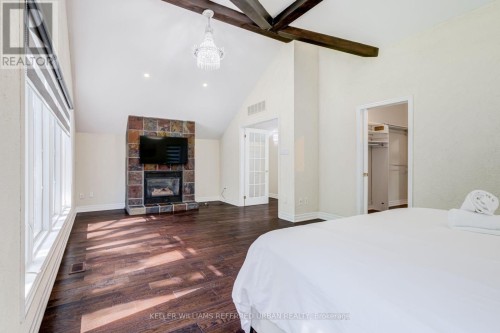876 Parkland Avenue, Mississauga, ON 