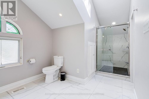 876 Parkland Avenue, Mississauga, ON 