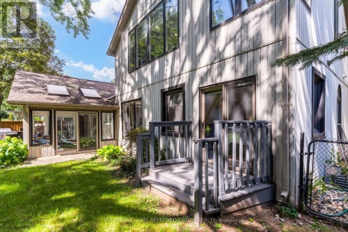 876 Parkland Avenue, Mississauga, ON 