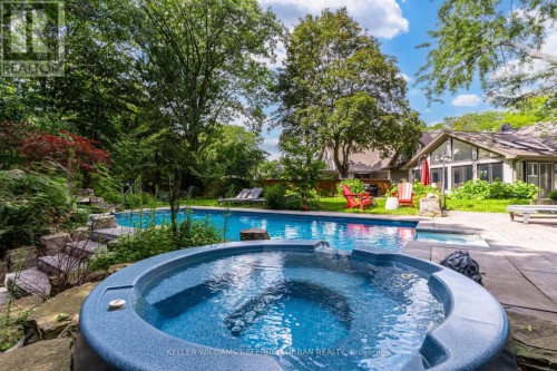 876 Parkland Avenue, Mississauga, ON 